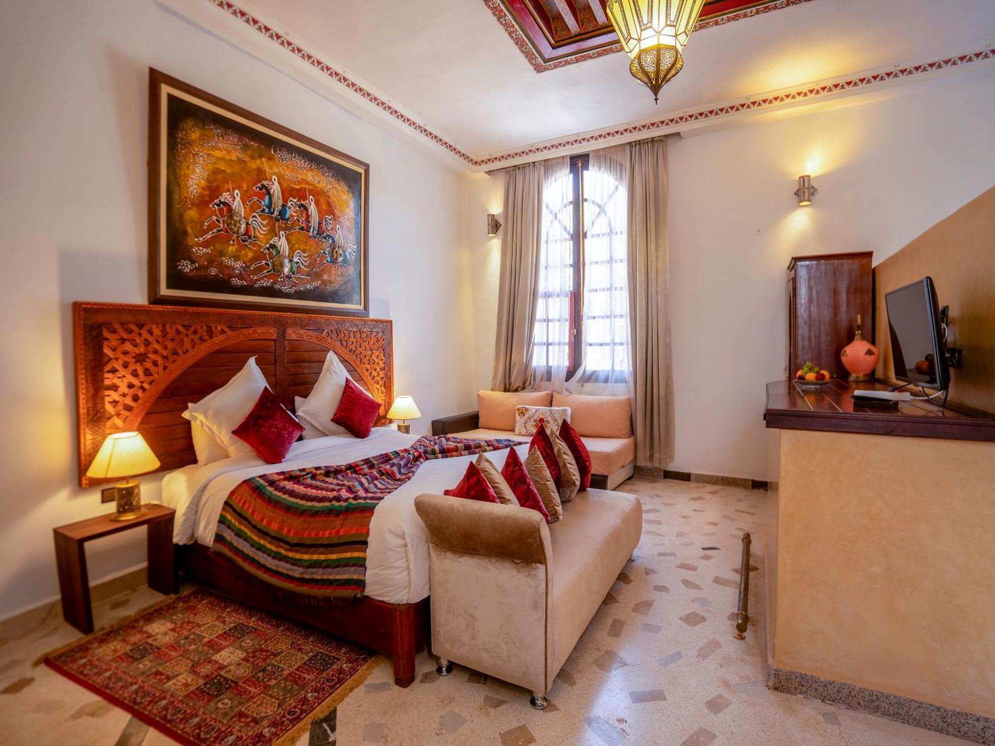 Riad Cle De Sol El Jem'a Ghemat Exteriör bild